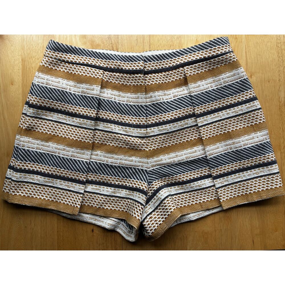 BCBGMAXAZRIA Jane Textured Jacquard Shorts NWT Medium Brown Blue Ivory Striped